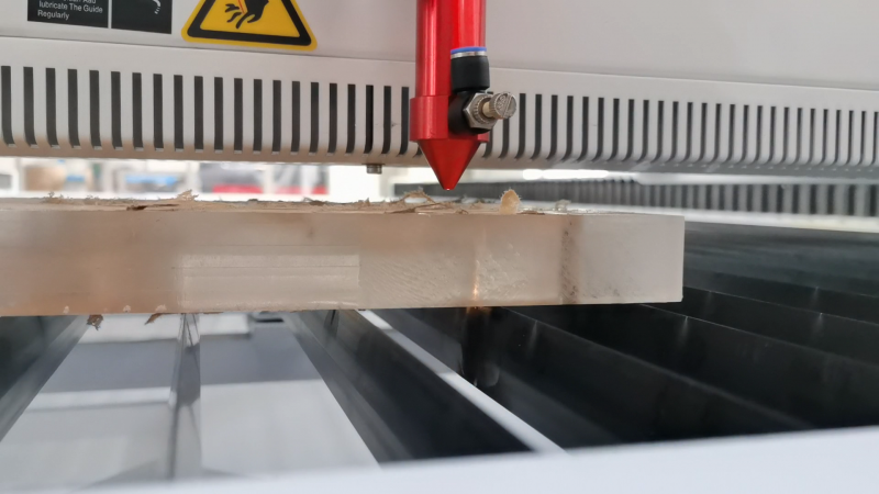 非91免费版成人可以在紙張上麵雕刻嗎？