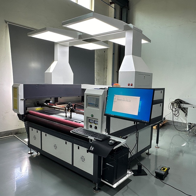 激光布料裁片機的價格和性價比如何？